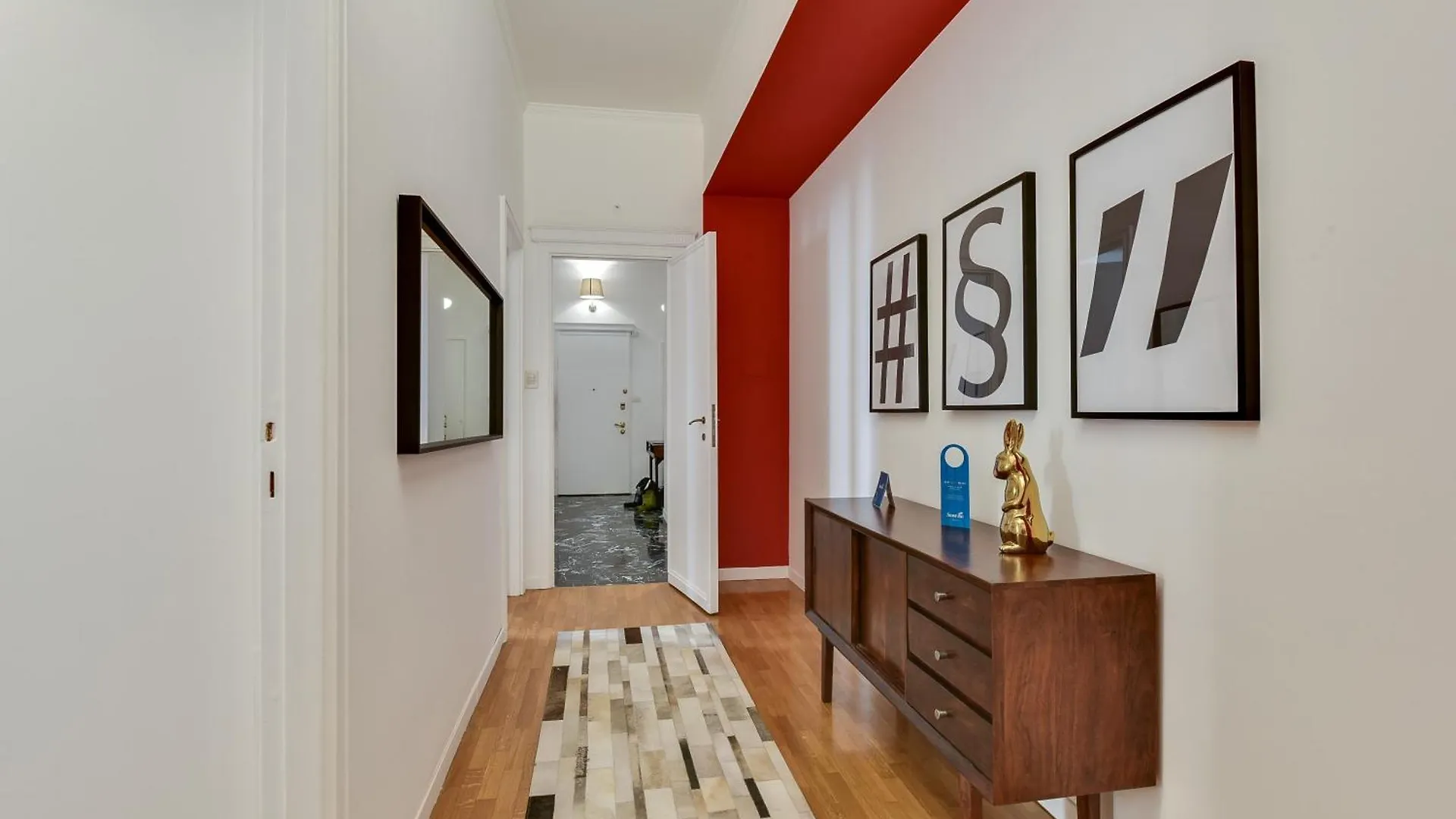 Daire Sweet Inn - Borgogna Milano İtalya